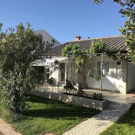 Apartment Puntica Петрчане Экстерьер фото